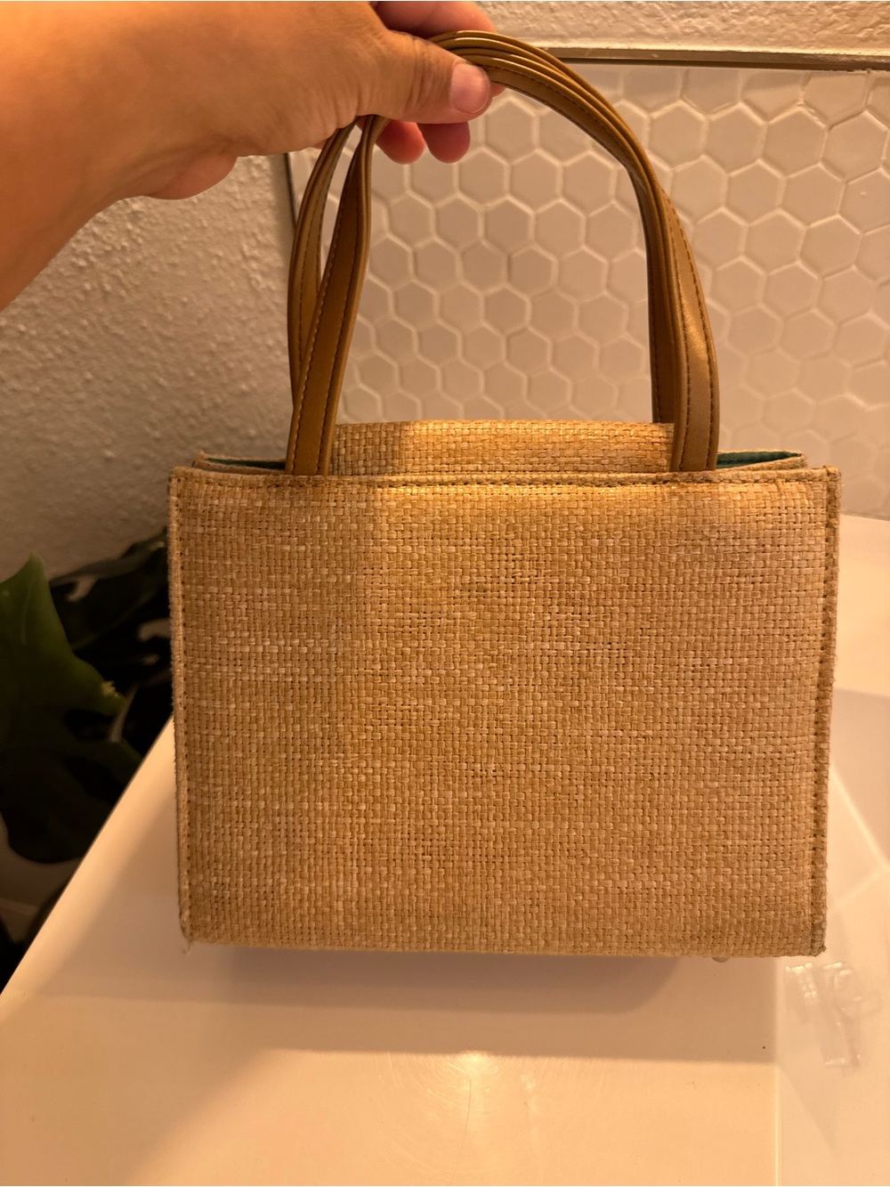 Kate Spade Natural Raffia Tote with Tan Leather Handles Colorful Interior - Picture 7 of 10